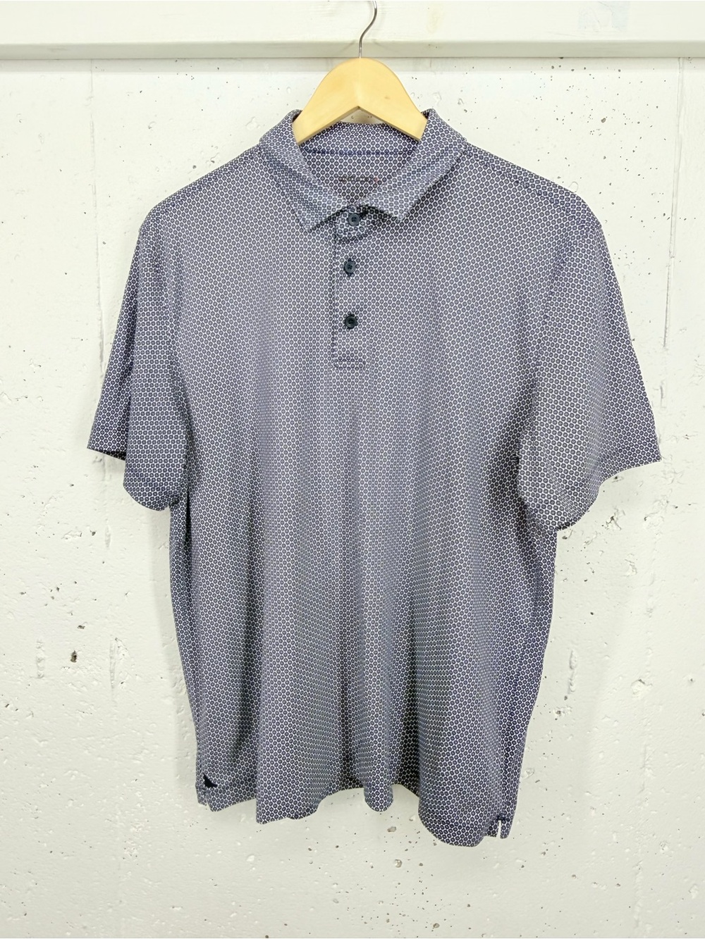 UNTUCKit Men’s Size Large Blue Print Golf Polo Short Sleeve Shirt